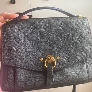 Louis vitton cross body bag